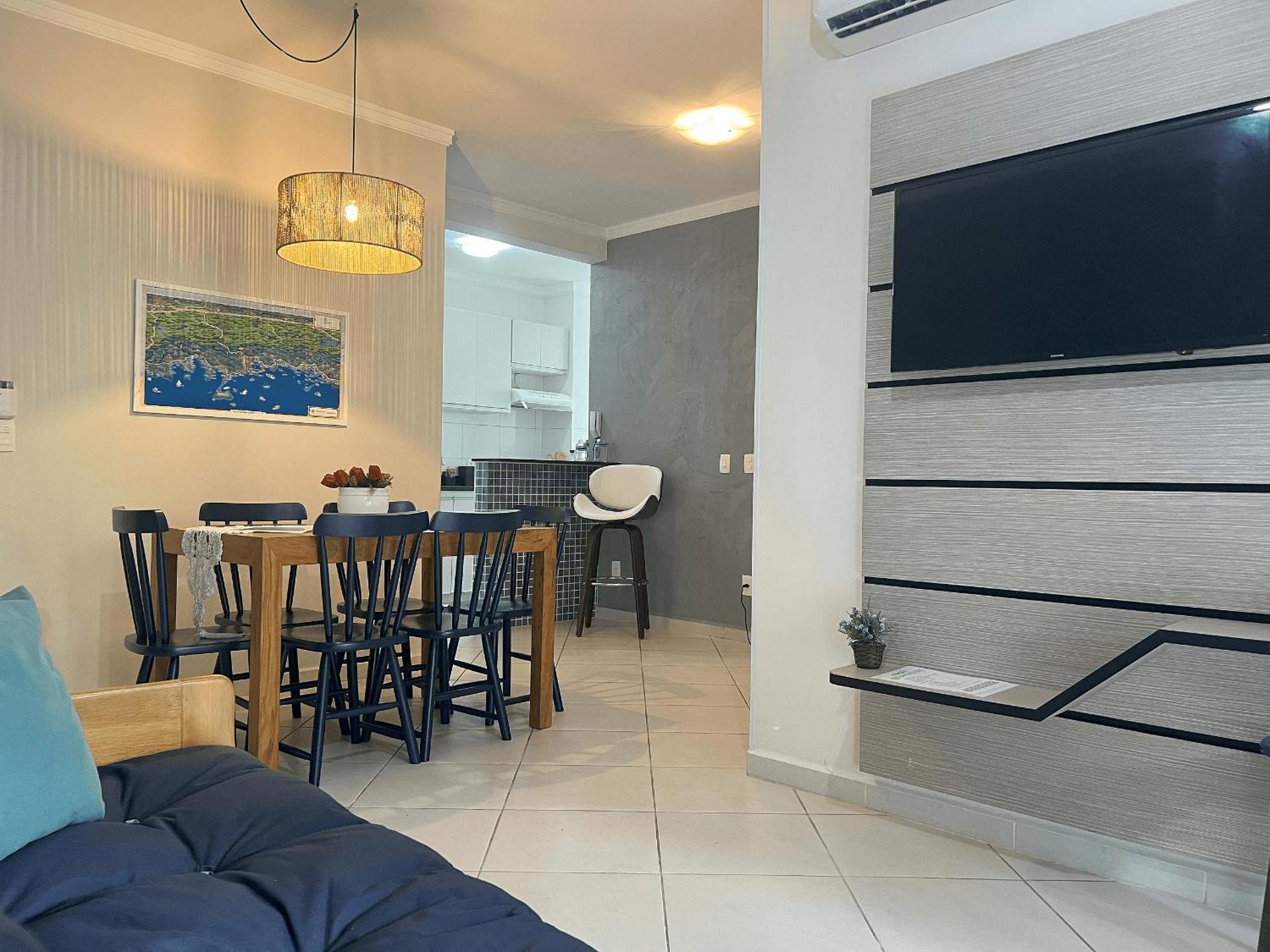 Apto Grande Apartamento *