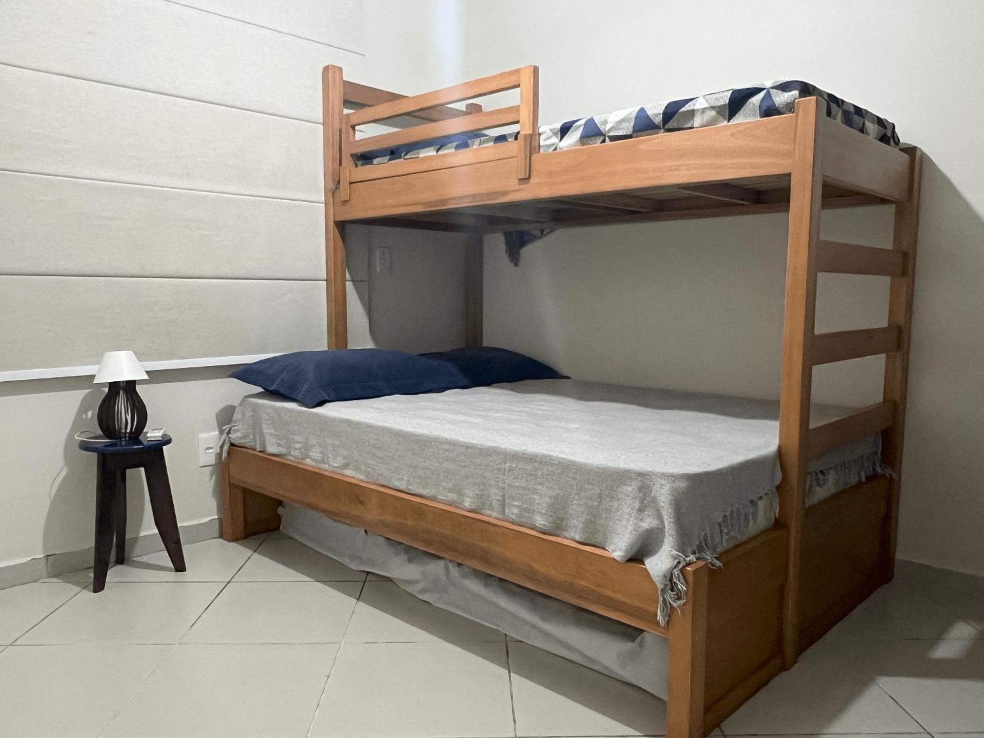 Apartamento Apto Grande *